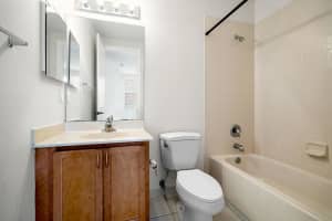 810 Marina Del Ray Lane 8, West Palm Beach, FL 33401 Sold 04/23/25