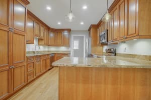 2635 SW 6th Street, Boynton Beach, FL 33435 Sold 02/10/25