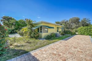 809 W Atlanta Avenue, Lantana, FL 33462 Sold 02/21/25