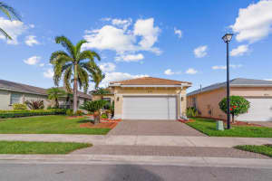 833 SW Rocky Bayou Terrace, Port Saint Lucie, FL 34986 Sold 02/21/25