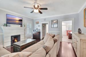 296 Vallette Way, West Palm Beach, FL 33401 - MLS#R11049876