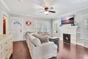 296 Vallette Way, West Palm Beach, FL 33401 - MLS#R11049876