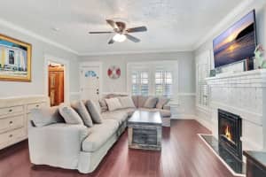 296 Vallette Way, West Palm Beach, FL 33401 - MLS#R11049876