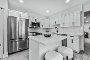 355 Prestwick Circle 2, Palm Beach Gardens, FL 33418 Sold 03/07/25