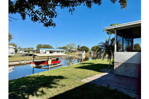 1097 Peach Street, Okeechobee, FL 34974 Sold 02/07/25