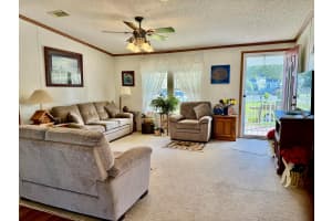 1097 Peach Street, Okeechobee, FL 34974 Sold 02/07/25