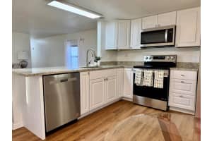 1913 SE 30th Street, Okeechobee, FL 34974 Sold 05/09/25