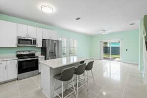 4216 Leo Lane 4e, Palm Beach Gardens, FL 33410 Sold 04/18/25