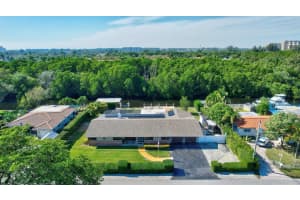 4633 SW 38th Terrace, Dania Beach, FL 33312 Sold 02/14/25