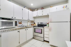 3300 Springdale Boulevard 310, Palm Springs, FL 33461 Sold 06/12/25