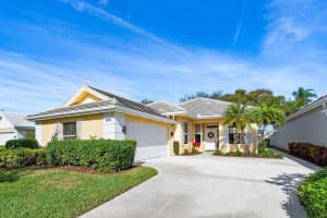 8701 Wakefield Drive, Palm Beach Gardens, FL 33410 Sold 03/25/25