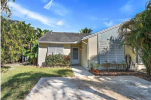 170 Pinewood Court, Jupiter, FL 33458 Sold 04/11/25