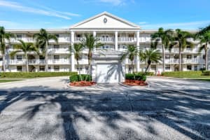 6037 Balboa Circle 401, Boca Raton, FL 33433 Sold 05/02/25