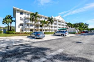 6037 Balboa Circle 401, Boca Raton, FL 33433 Sold 05/02/25