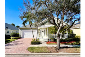 1555 79th Avenue, Vero Beach, FL 32966 Sold 04/25/25