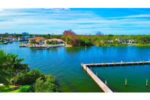 933 Oak Harbour Drive, Juno Beach, FL 33408 Sold 03/28/25
