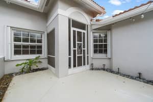 8039 Summer Shores Drive, Delray Beach, FL 33446 Sold 03/07/25
