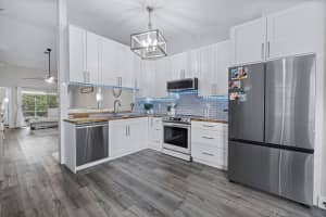 8039 Summer Shores Drive, Delray Beach, FL 33446 Sold 03/07/25