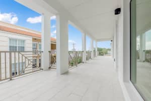 41 SW Seminole Street 310, Stuart, FL 34994 - MLS#R11050263