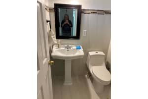 896 9th St Circle, Boca Raton, FL 33486 - MLS#R11050282