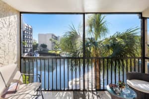10 Royal Palm Way 2020, Boca Raton, FL 33432 Sold 08/12/25