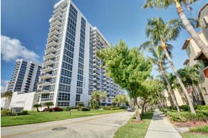 525 N Ocean Boulevard 1114, Pompano Beach, FL 33062 Sold 02/14/25