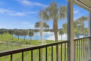 5130 Las Verdes Circle 311, Delray Beach, FL 33484 Sold 03/04/25