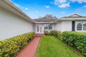10814 Greentrail Drive S, Boynton Beach, FL 33436 Sold 04/21/25