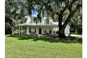 1705 SW 5th Avenue, Okeechobee, FL 34974 Sold 03/28/25