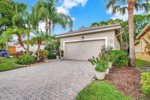 8195 Bellafiore Way, Boynton Beach, FL 33472 Sold 02/26/25