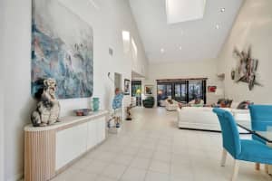 12 Clubhouse Lane, Boynton Beach, FL 33436 Sold 06/12/25