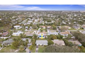 15 Beverly Road W, Jupiter, FL 33469 Sold 03/10/25