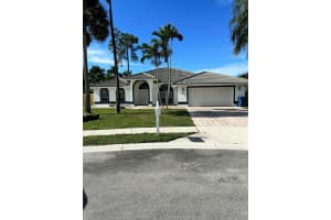 208 Park Road N, Royal Palm Beach, FL 33411 Sold 02/18/25