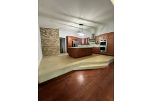 208 Park Road N, Royal Palm Beach, FL 33411 Sold 02/18/25