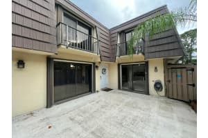 815 8th Court, Palm Beach Gardens, FL 33410 Sold 02/06/25