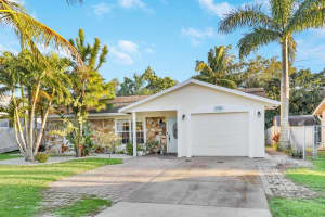 2980 SE Cypress Street, Stuart, FL 34997 Sold 02/10/25