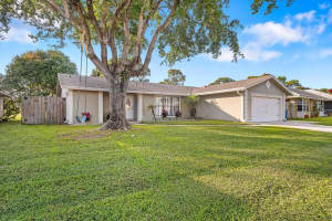 109 Timber Run W, Riviera Beach, FL 33407 Sold 02/12/25
