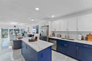 21 Yacht Club 204 Drive 204, North Palm Beach, FL 33408 Sold 05/02/25