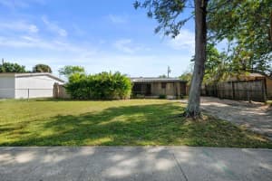 3800 S 57th Avenue, Greenacres, FL 33463 Sold 03/19/25