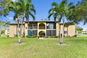303 Pine Ridge Circle C-2, Greenacres, FL 33463 Sold 11/17/25
