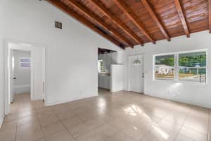 3219 Windsor Avenue, West Palm Beach, FL 33407 Sold 03/26/25
