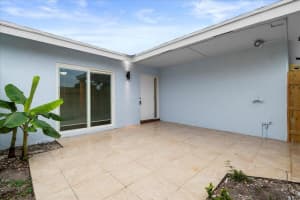8647 Crater Terrace, Riviera Beach, FL 33403 Sold 04/16/25