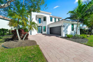 10643 Old Hammock Way, Wellington, FL 33414 Sold 04/25/25