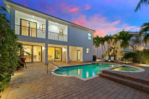 10643 Old Hammock Way, Wellington, FL 33414 Sold 04/25/25