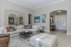 142 Sedona Way N, Palm Beach Gardens, FL 33418 Sold 03/06/25