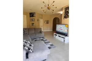 252 SW Manatee Springs Way, Port Saint Lucie, FL 34986 - MLS#R11051096