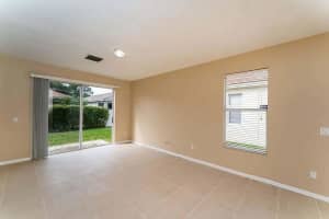 252 SW Manatee Springs Way, Port Saint Lucie, FL 34986 - MLS#R11051096