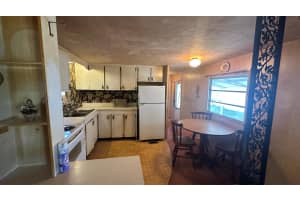8429 SE Eagle Avenue, Hobe Sound, FL 33455 Sold 01/31/25