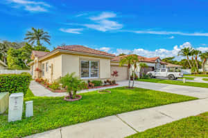 1053 Fosters Mill Road, Boynton Beach, FL 33436 Sold 04/11/25