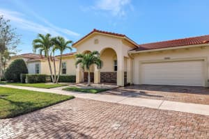 10215 SW Canoosa Way, Port Saint Lucie, FL 34986 Sold 05/15/25